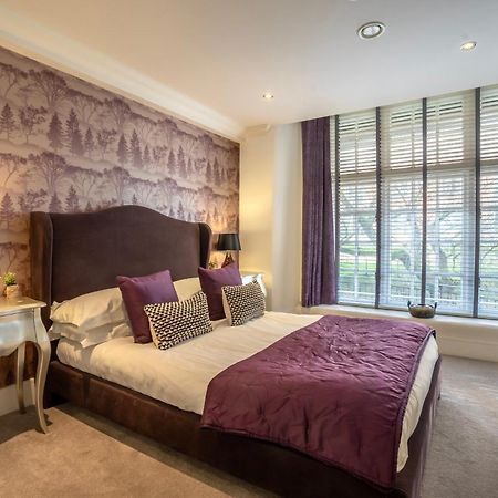 31 Cocoa Suites York Bagian luar foto