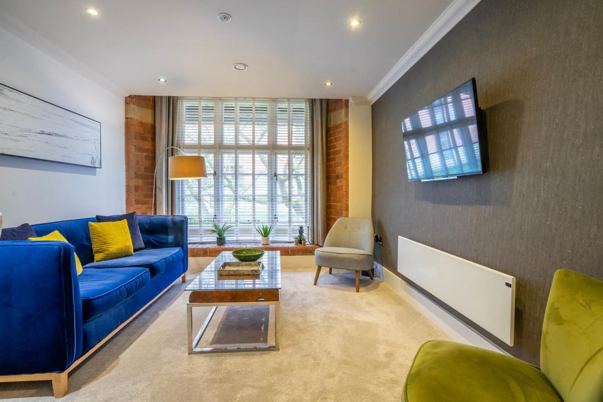 31 Cocoa Suites York Bagian luar foto